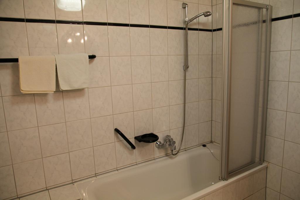 Ferienhaus Zur Sonne Ольсберґ Номер фото