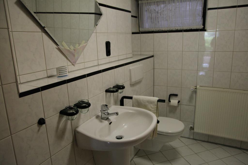 Ferienhaus Zur Sonne Ольсберґ Номер фото